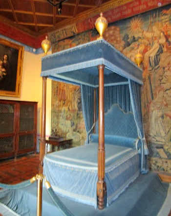 Chateau de Chenonceau, bedroom of Diane de Poitiers