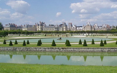View on the gardens of Chateau de Fontainebleau